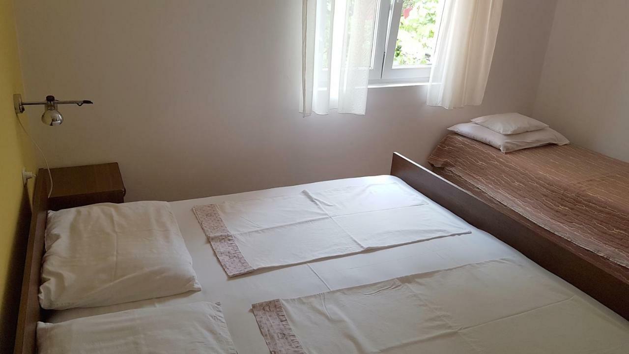 Apartments Andelina Pag Town Εξωτερικό φωτογραφία