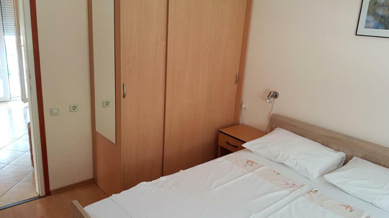 Apartments Andelina Pag Town Εξωτερικό φωτογραφία